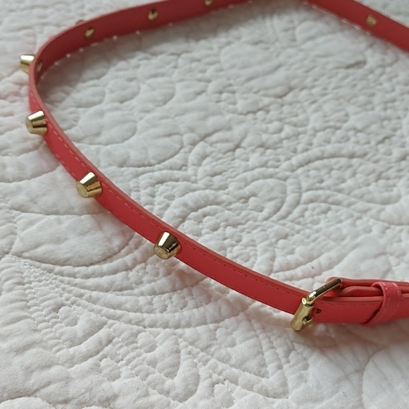 H&M pink studded skinny belt - Picture 1 of 5